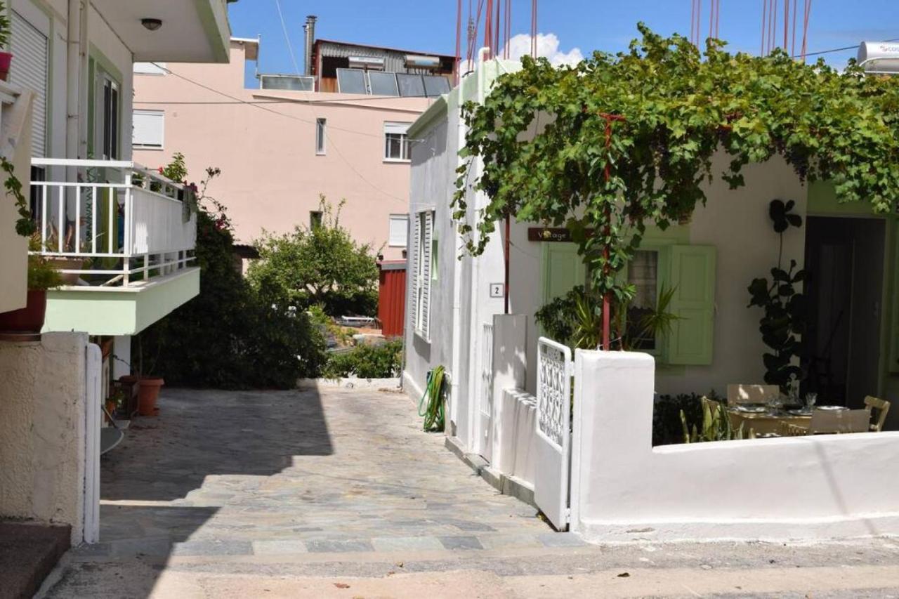Village Home In Paradíszi Kültér fotó