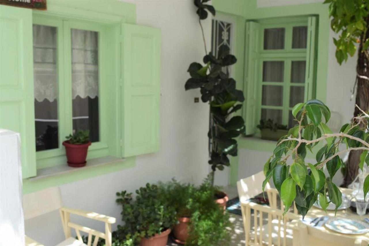 Village Home In Paradíszi Kültér fotó